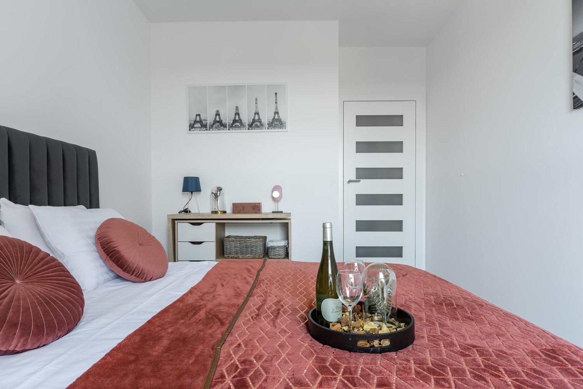 Lumina Apartments With Parking, Balcony Lodz Exterior photo
